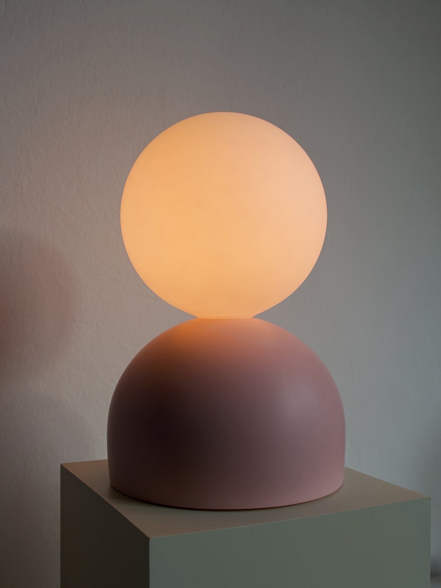 The Big Moon Light Pink